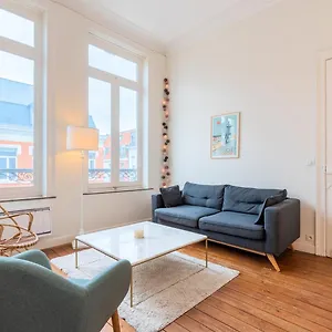 https://lille-centre-superbe-apt-cozy-et-equipe.lillehotels.org